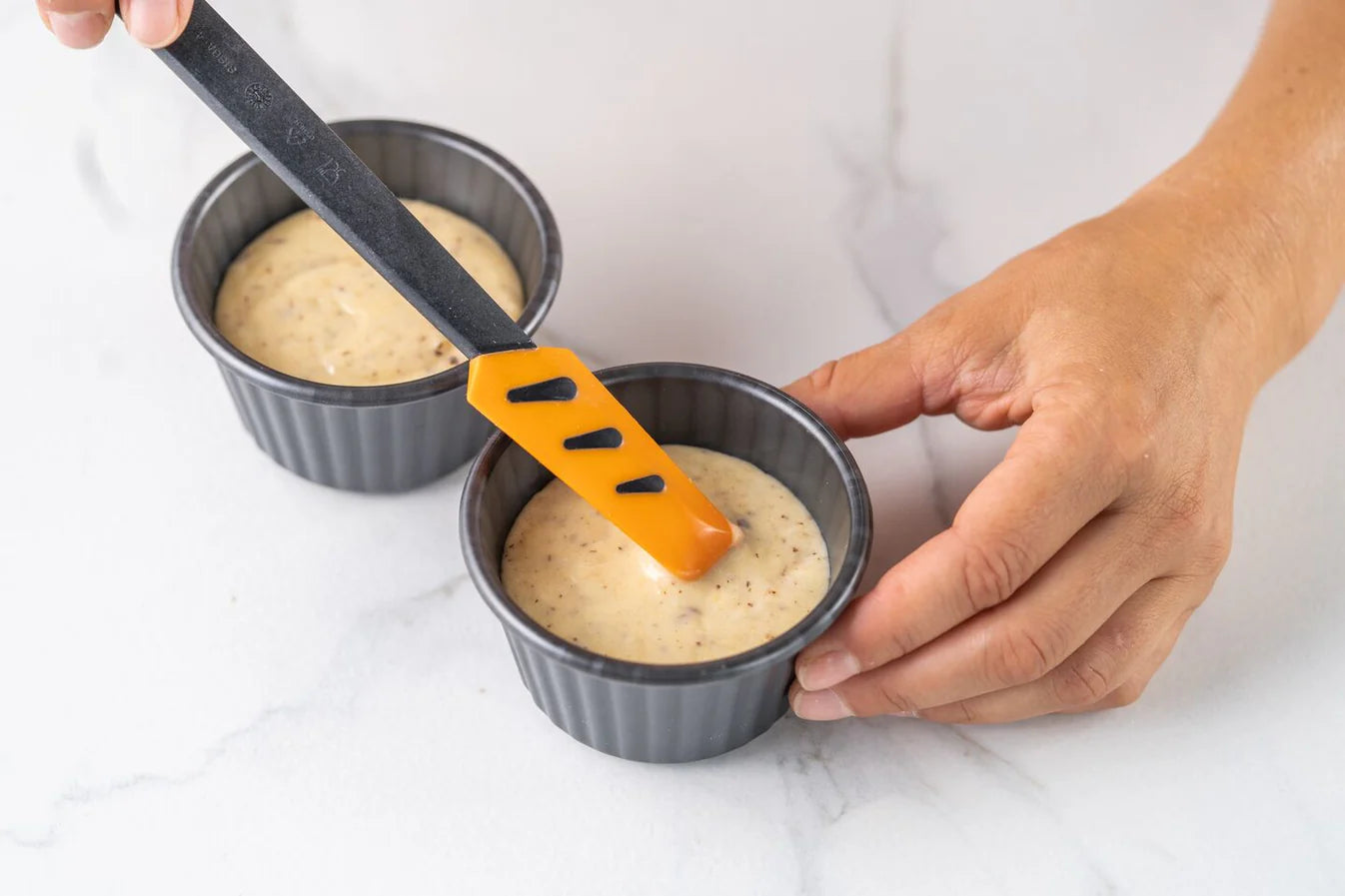 Espátula Fina de Silicone- Catálogo Geral